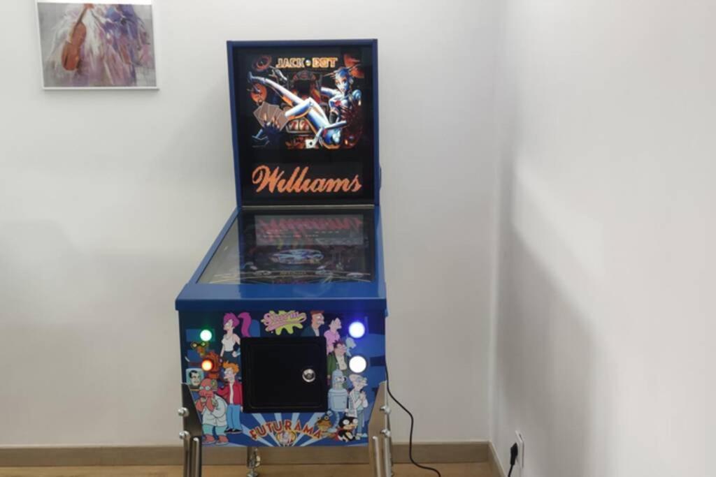 Estrenar! Con Pinball 8 Min Ayto 2 Habs 150 Oviedo Bagian luar foto